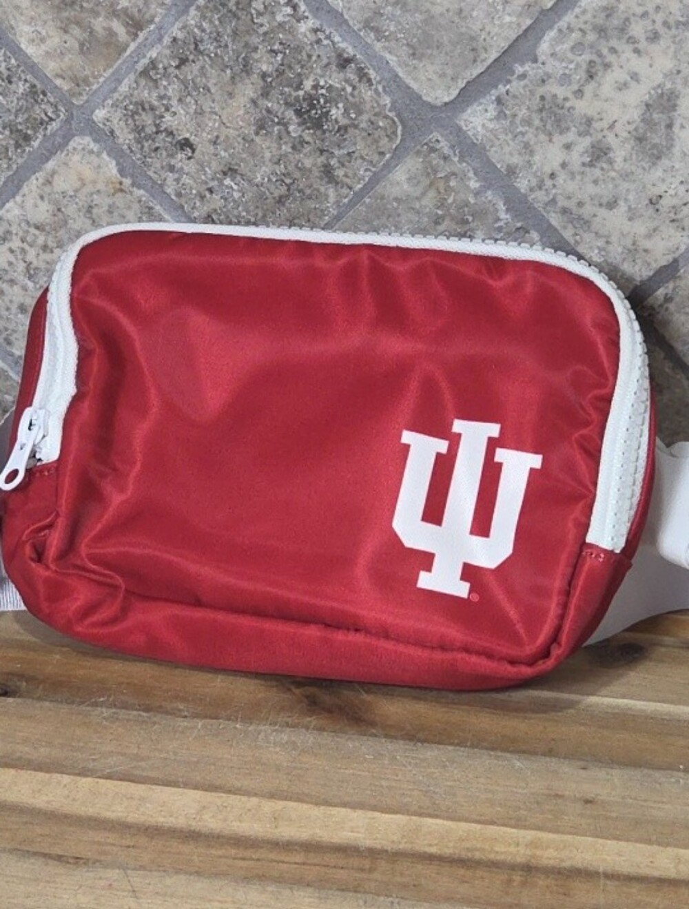 Zoozatz Indiana University Hoosiers Red Fanny Pack Adjustable Strap Zip Closure